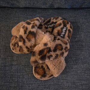 MeMoi Leopard Print Fuzzy Slippers